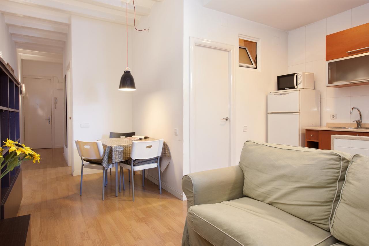 Authentic Flat2 In Poble Sec - Paralelo บาร์เซโลนา ภายนอก รูปภาพ